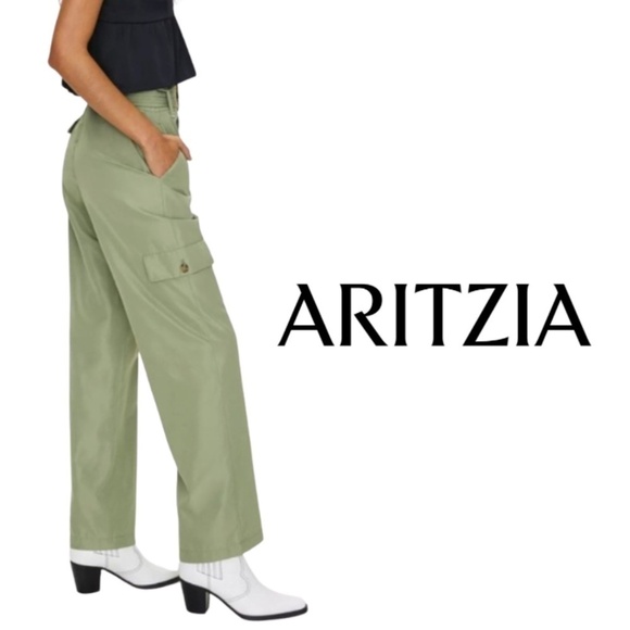 Aritzia Pants - Aritzia Little Moon Twilight Cargo Pants - Sage Green Satin - Size 2